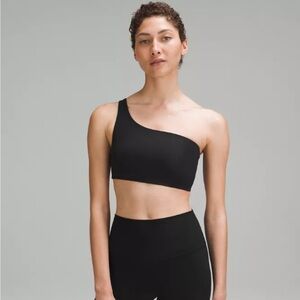 Lululemon Ribbed Nulu Asymmetrical Yoga Bra - Size 10